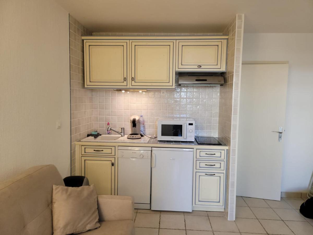 Studio Avec Loggia Entre Port, Plage Et Piscine لو غراو دو روا المظهر الخارجي الصورة