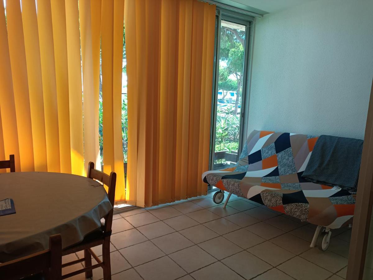 Studio Avec Loggia Entre Port, Plage Et Piscine لو غراو دو روا المظهر الخارجي الصورة